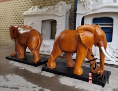 城市产业园玻璃钢转木纹大象雕塑