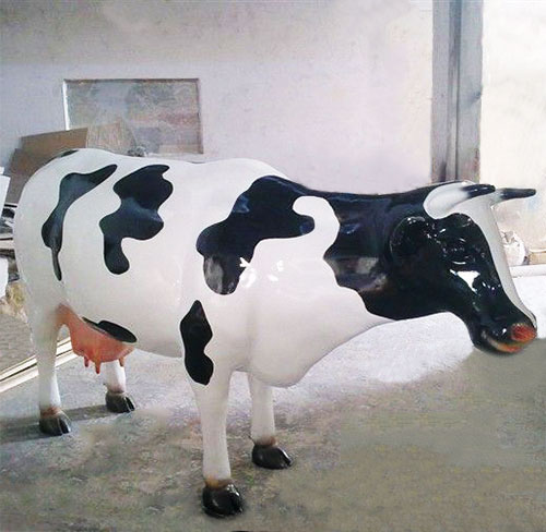 园林景观奶牛雕塑