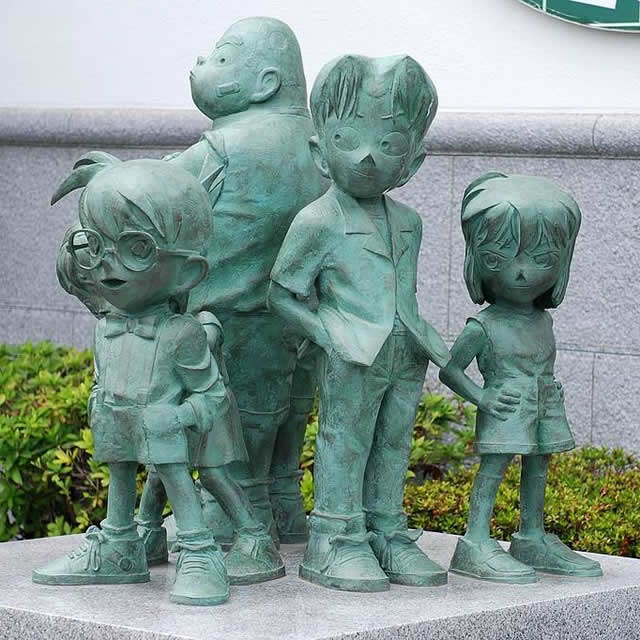 柯南日本雕塑